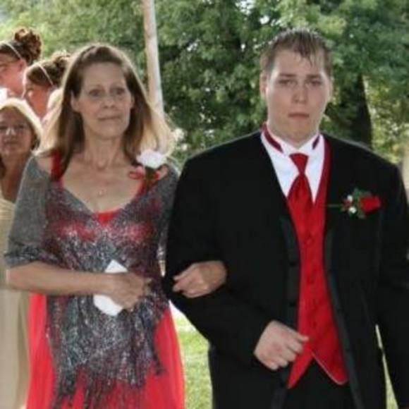 Meet your Posher, Josh - Picture 1 of 1